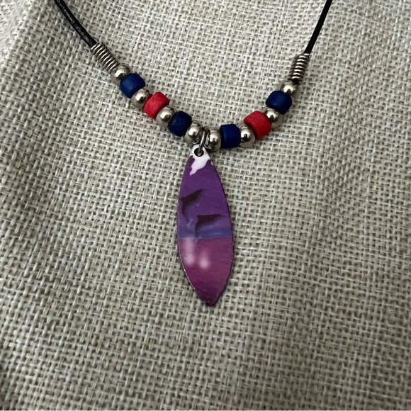 NWT Purple Surfboard 90's Red Blue Bead Necklace - Picture 2 of 2